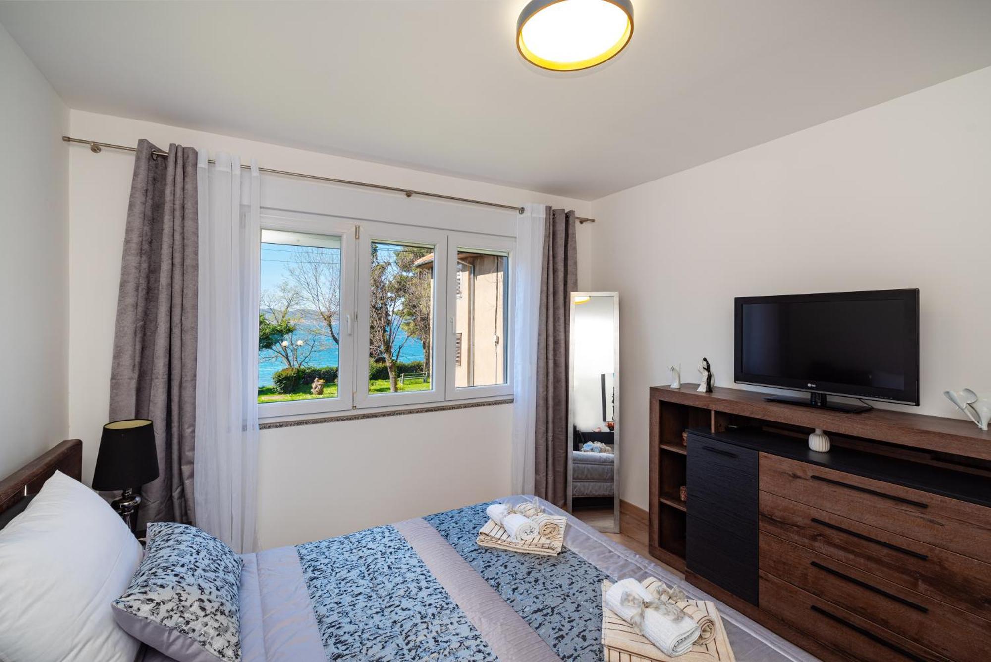 Kolovare Garden Oasis - First Row By Sea Apartment Zadar Ngoại thất bức ảnh