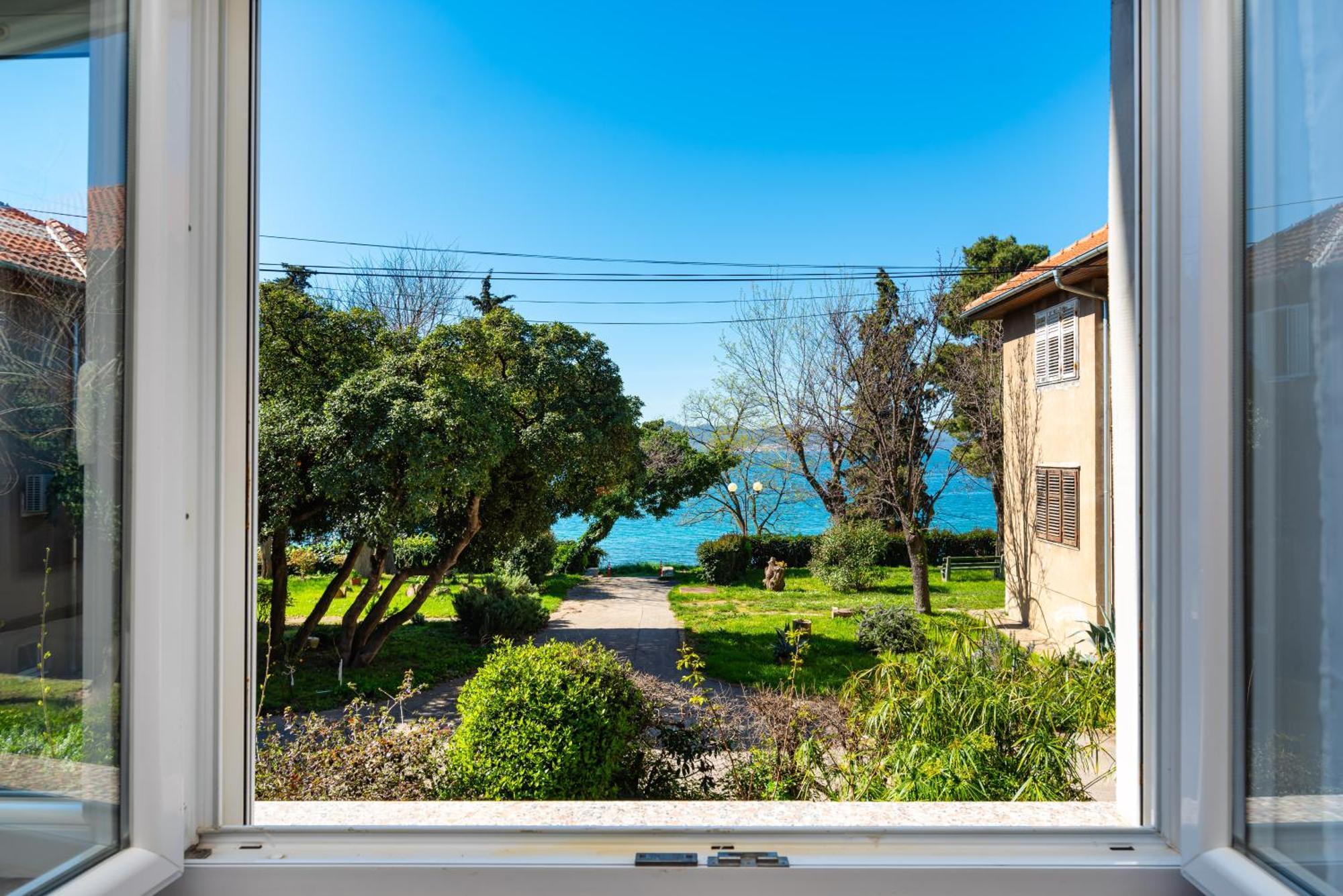 Kolovare Garden Oasis - First Row By Sea Apartment Zadar Ngoại thất bức ảnh