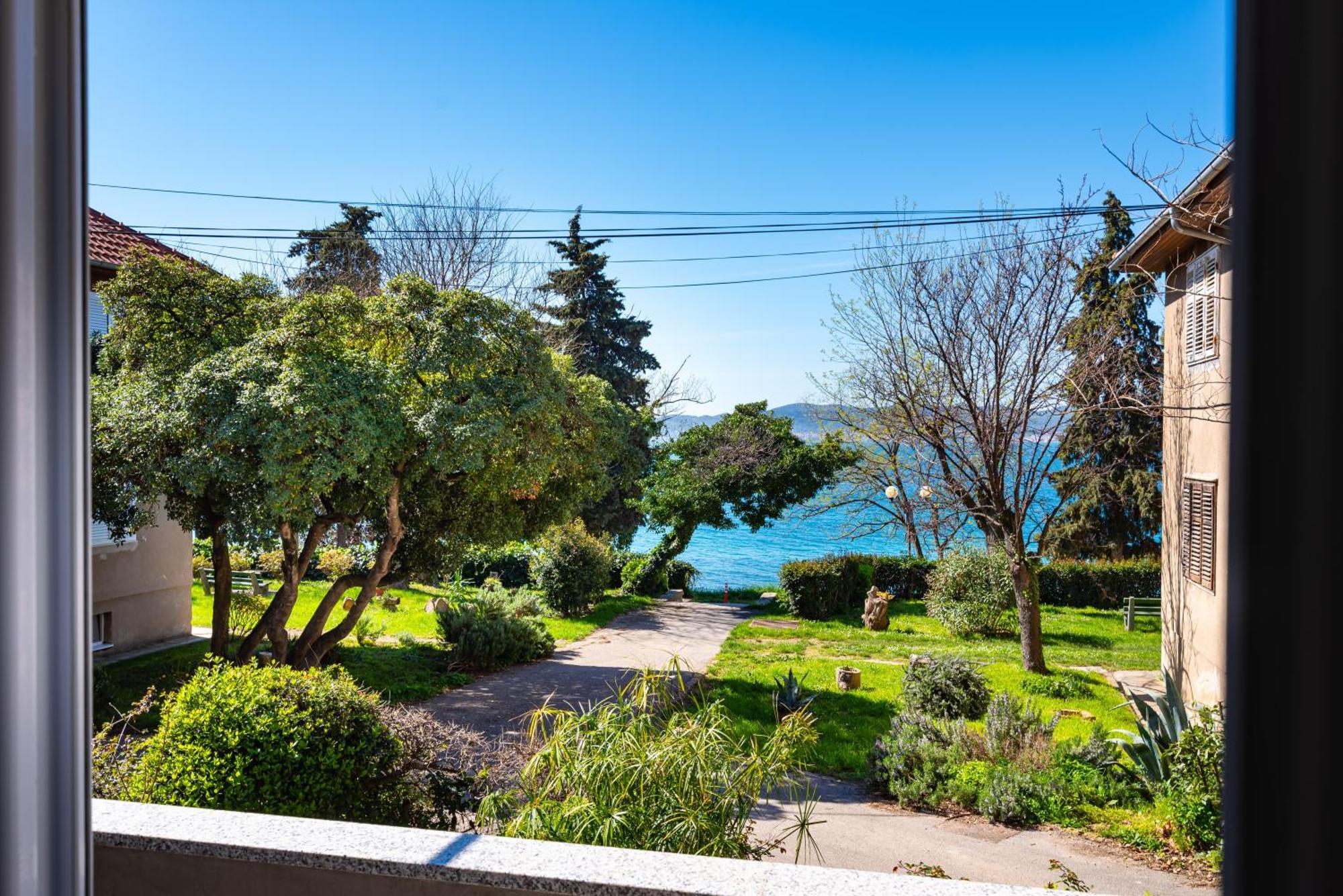 Kolovare Garden Oasis - First Row By Sea Apartment Zadar Ngoại thất bức ảnh